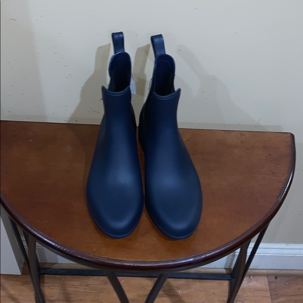 Capellini low cut rain boots